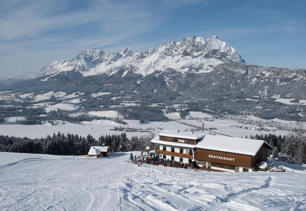 Alpengasthof Hirschberg サンクト・ジョアン・イン・チロル エクステリア 写真